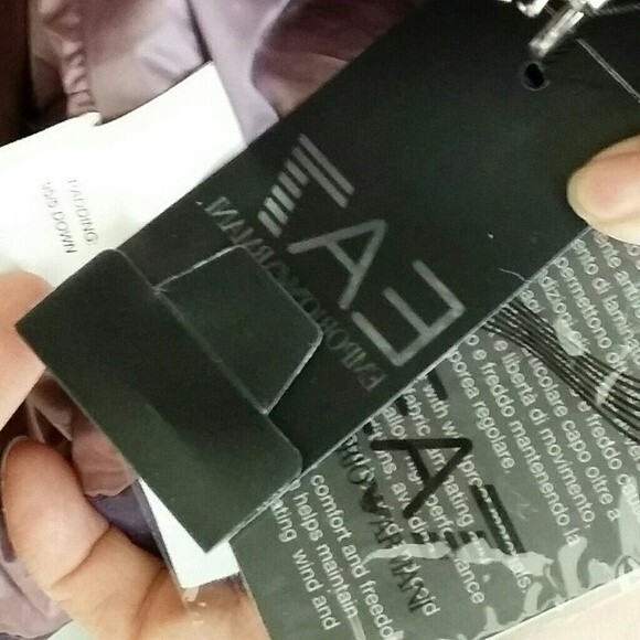 NWT Emporio Armani Purple Chic Feminine Luxury Cozy Down Long Puffer Size Small - Picture 3 of 4